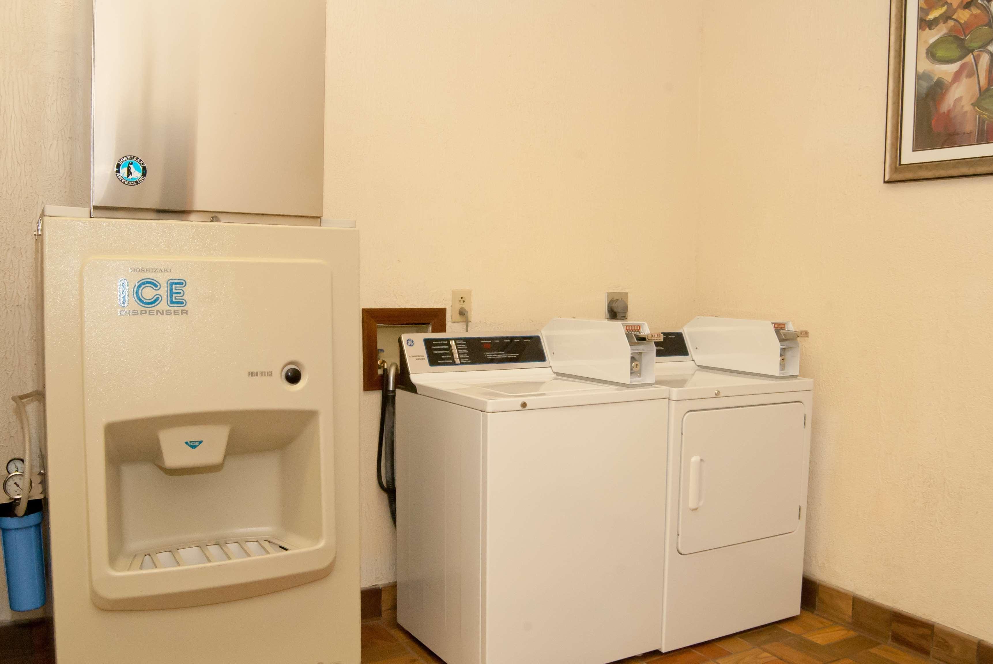 Best Western Clermont Cherry Grove Buitenkant foto