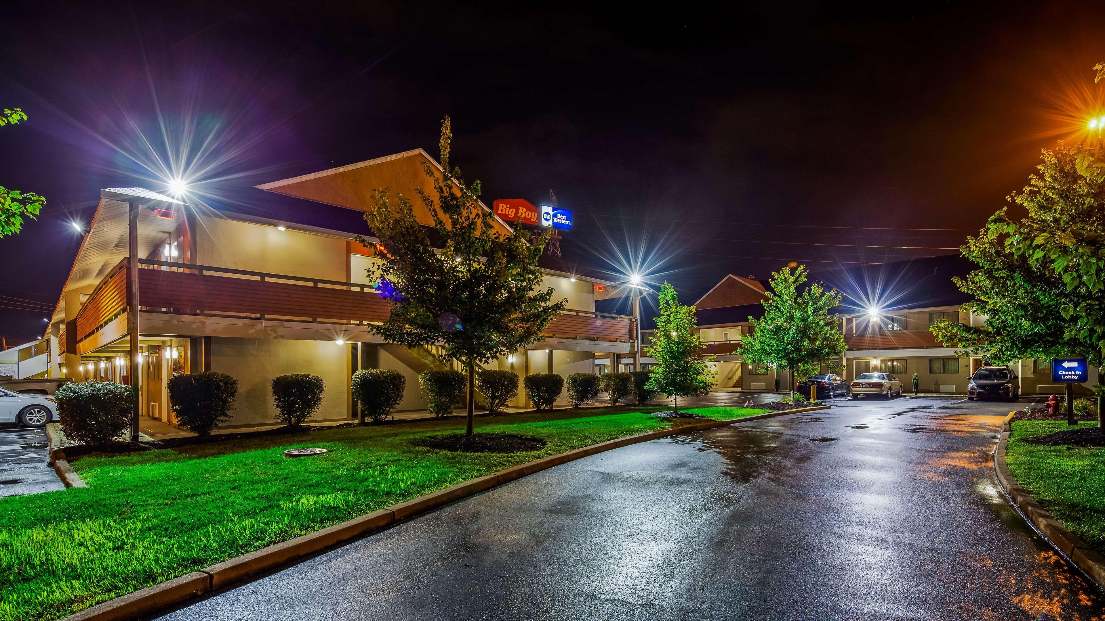 Best Western Clermont Cherry Grove Buitenkant foto