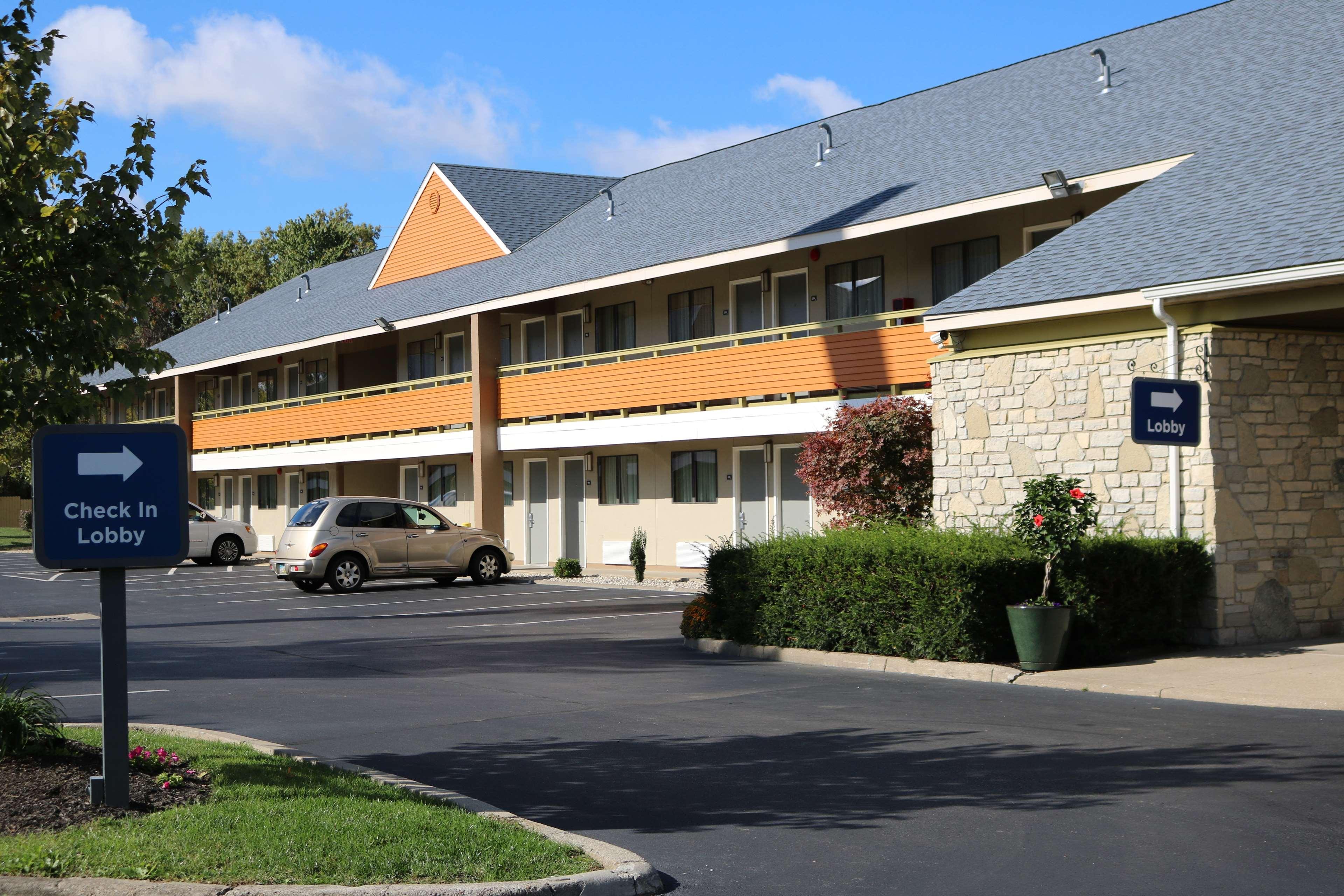 Best Western Clermont Cherry Grove Buitenkant foto