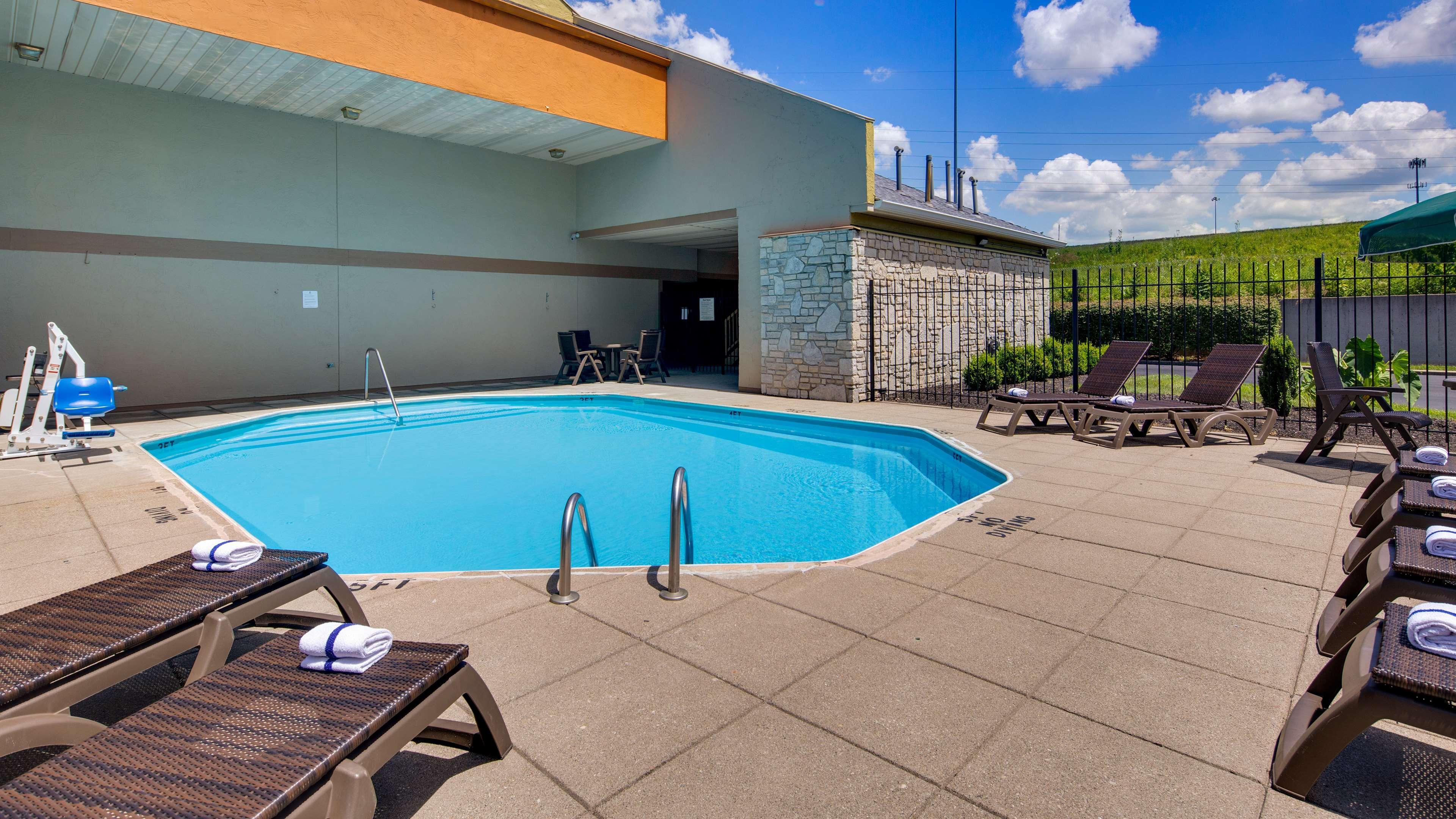 Best Western Clermont Cherry Grove Buitenkant foto